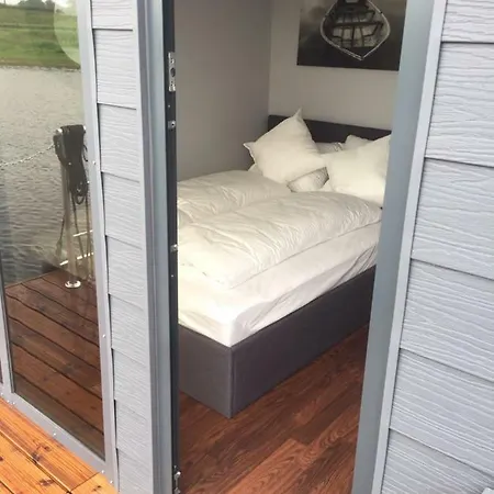 Hausboot Livingdream *